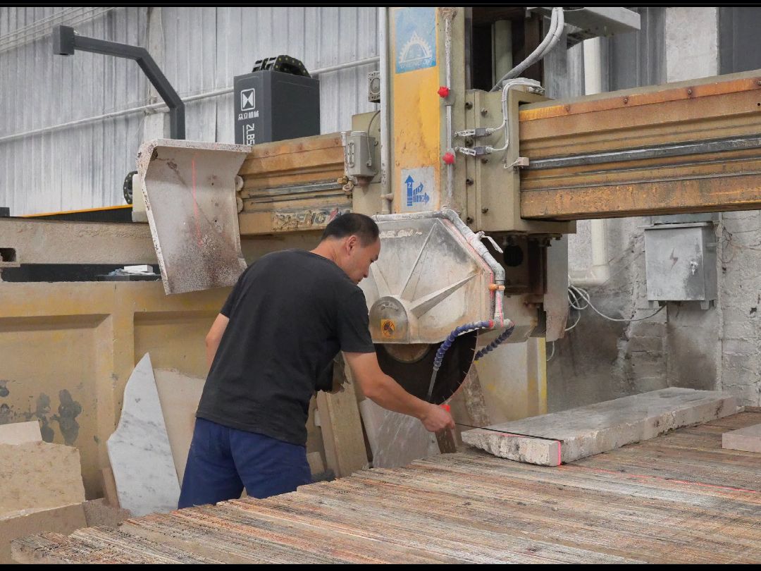 匠心独运 一家杭州石材加工厂的十年坚守与传承